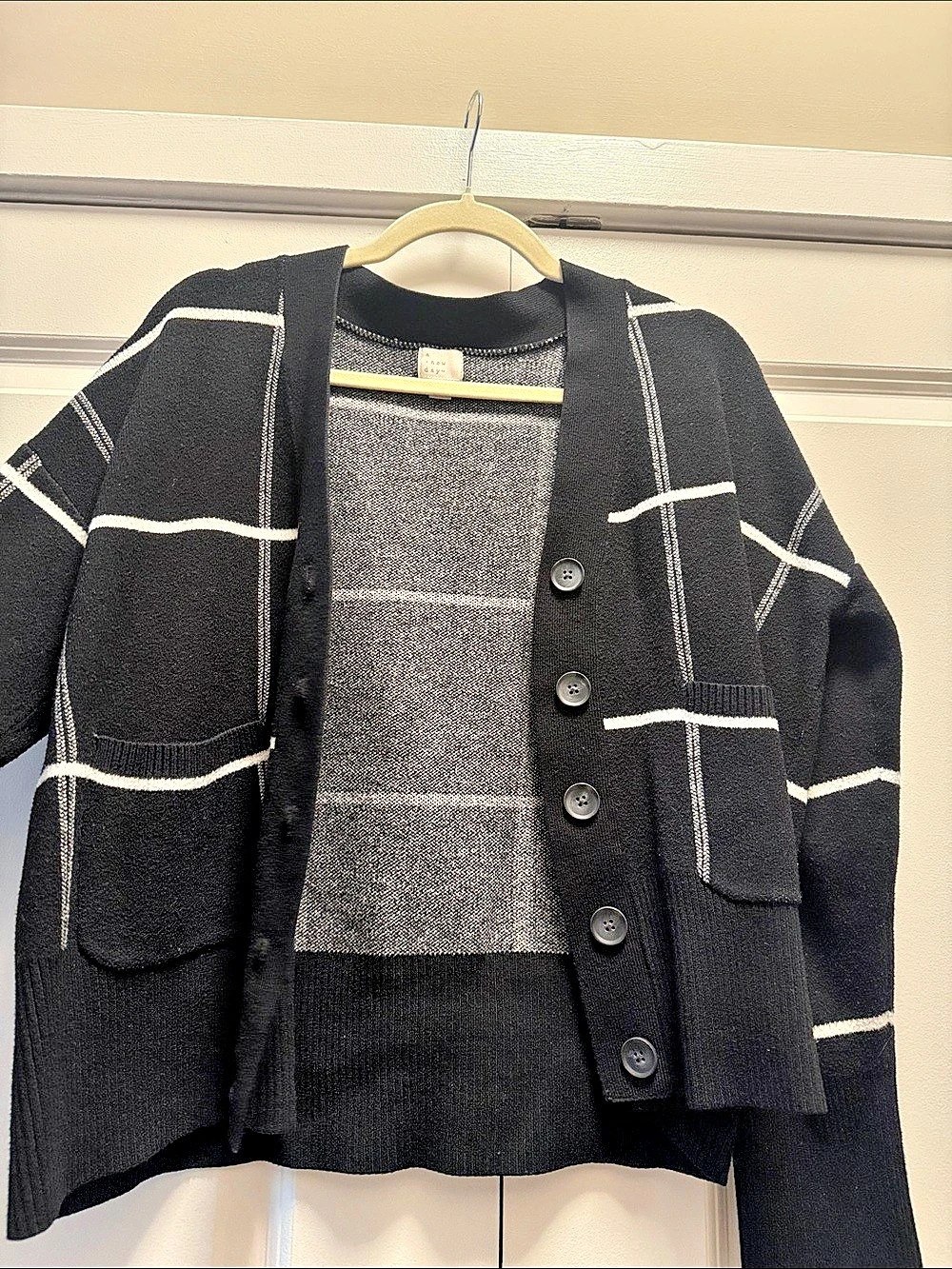 A new day black/white cardigan. Large Like New
